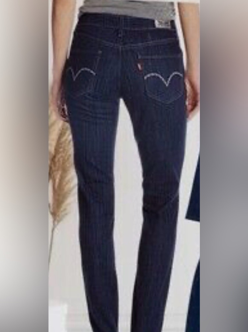 Levi’s Mid Rise Skinny Jeans Size  W 29